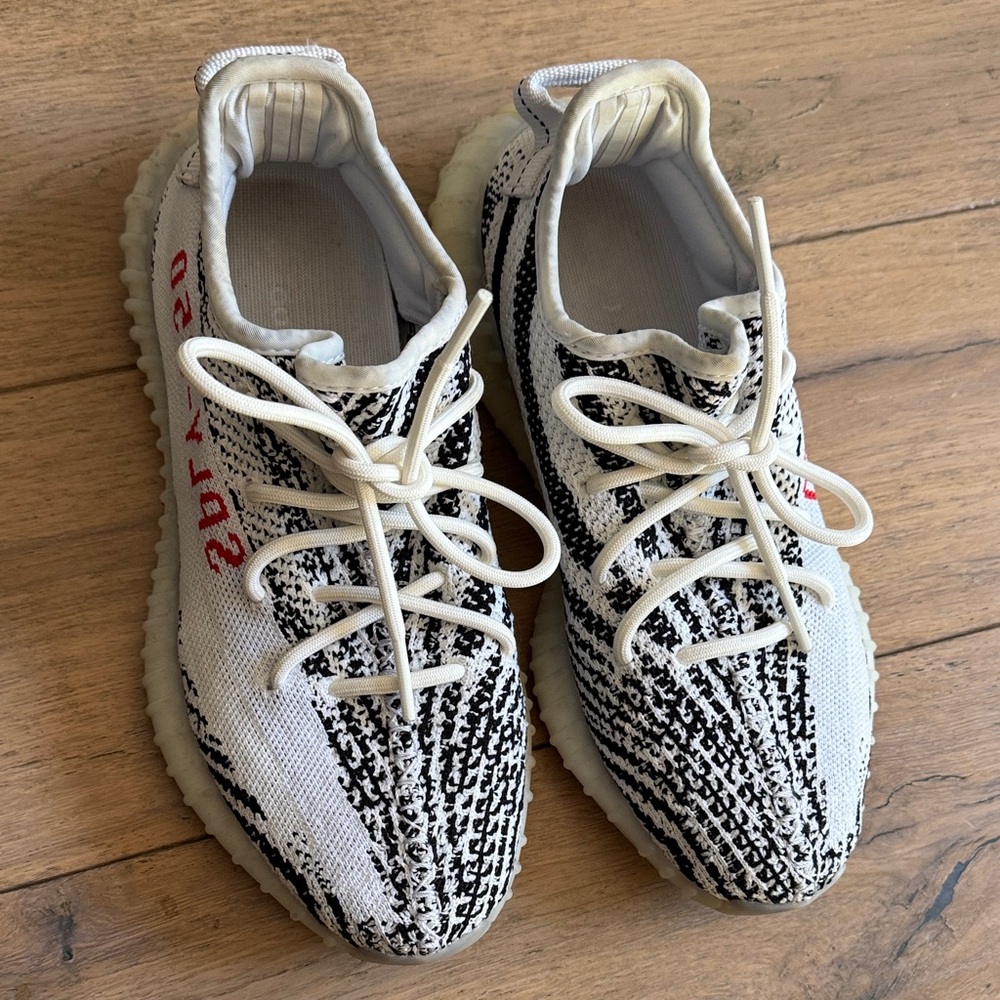 Adidas Yeezy sply-350